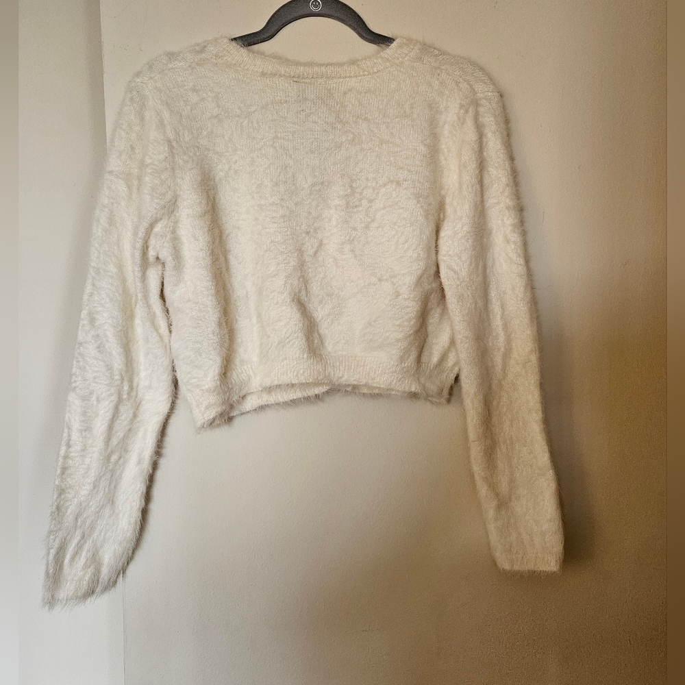 Crop Cardigan - Picture 4 of 4